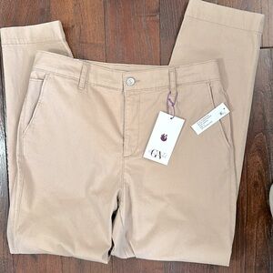 Gloria Vanderbilt All Around Slimming Sz 10 NWT